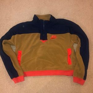 Nike sweatshirt